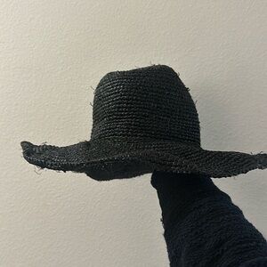 Black straw wide rimmed hat